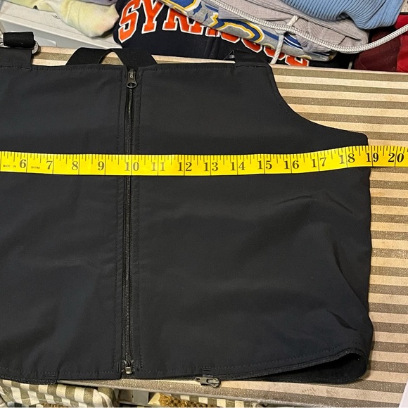 LL Bean Snowboard pants with removable suspenders - Picture 11 of 11